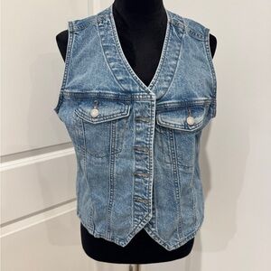 Universal Thread Light Blue Denim Vest